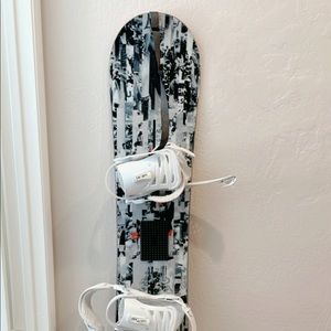 Womens Burton Snowboard